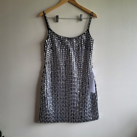 Mac Duggal, Beaded Tank Mini Dress, Black and Silver, Size 4, NWOT - Picture 12 of 12